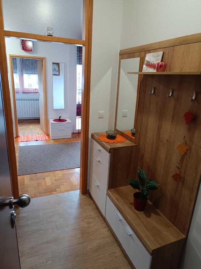 Apartman Ante Ґоспич Екстер'єр фото